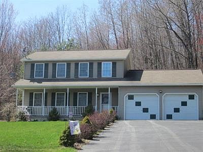 1st image of 131 Briar Hl