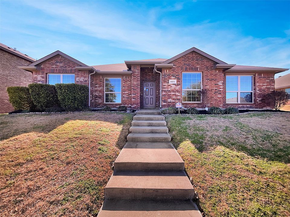 1st image of 624 Rain Lily Dr