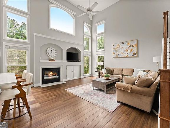 3rd image of 2340 Spring Meadow Ln