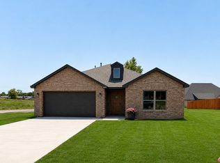 5827 Coldspring Ln, Bartlesville, OK 74006