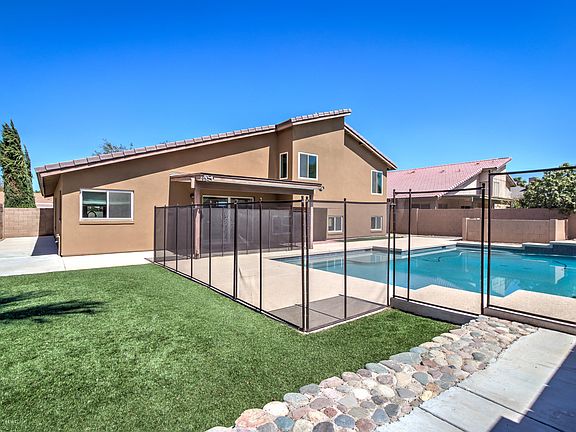 2nd image of 5541 W Desert Cove Ave