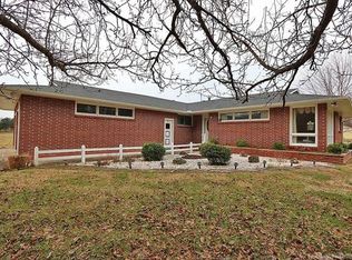 2867 Boutin Dr, Cape Girardeau, MO 63701