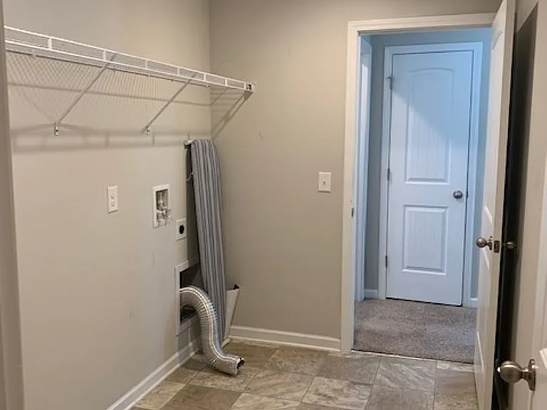 268 Claudia Dr — Photo 15