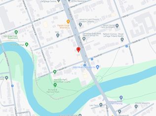 101 Wellington St #2, London, ON N6B2K5