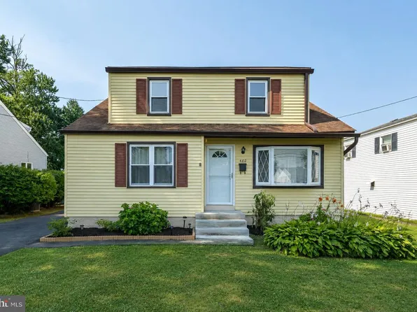 480 Nemoral St, Warminster, PA 18974