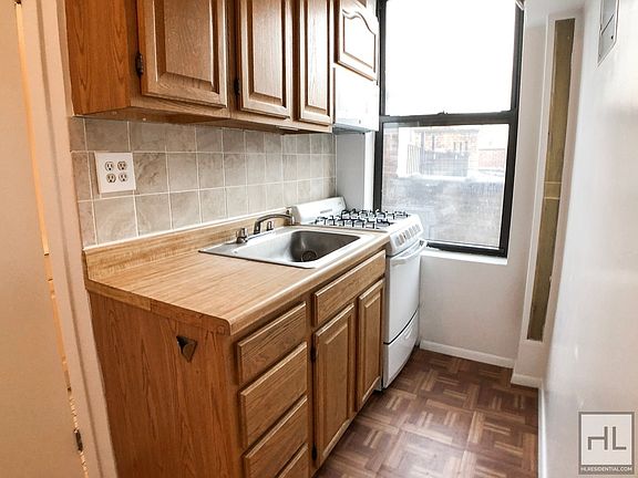 3rd image of 226 E 83rd St APT 56