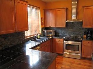 5707 SE 134th Pl, Portland, OR 97236