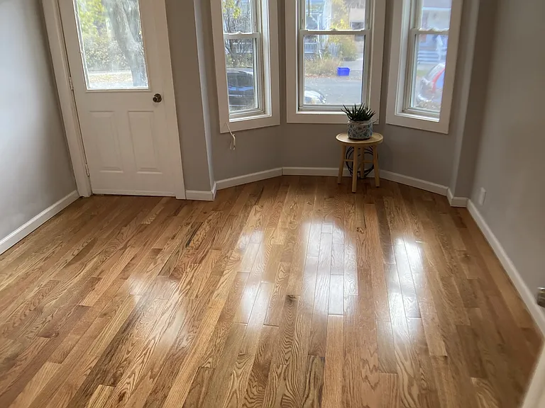 20 G St — Photo 7
