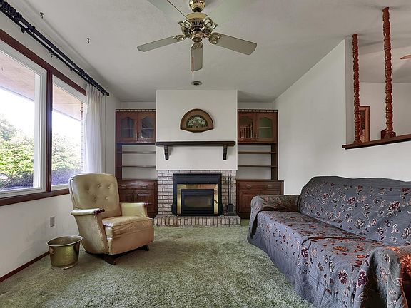 4th image of 4421 Chantel Dr