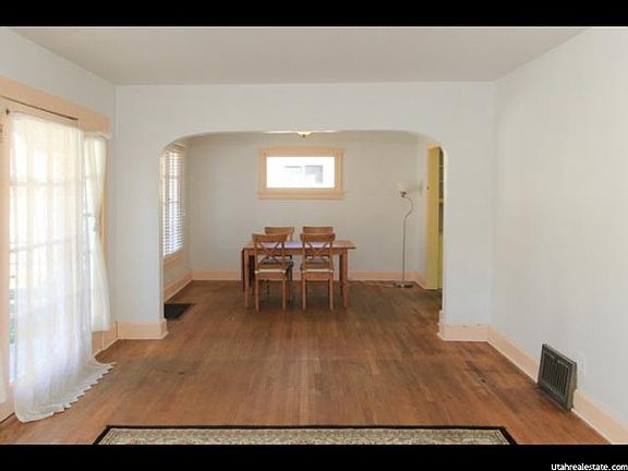 2nd image of 242 Coatsville Ave