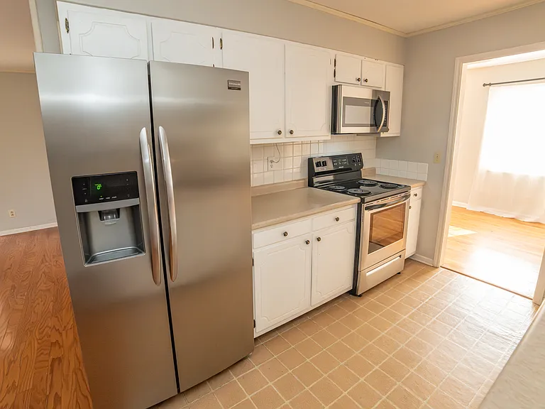2041 Louita Ave — Photo 5