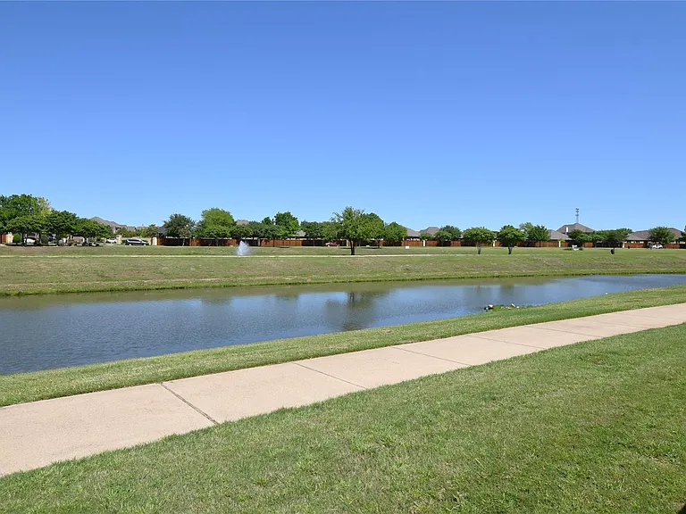 2757 Cascade Cove Dr — Photo 36