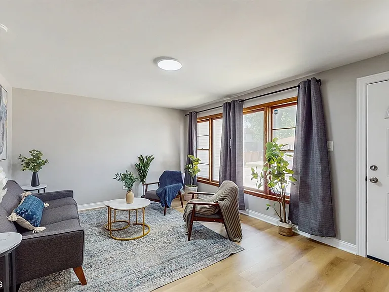 2701 S Hillock Ave #1 — Photo 4