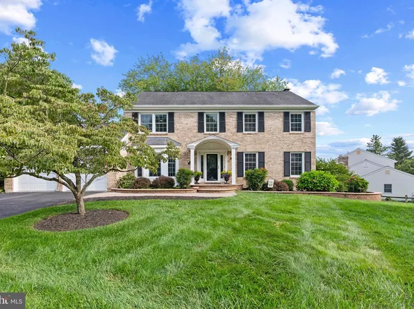 24 Caynor Ct, Newark, DE 19711