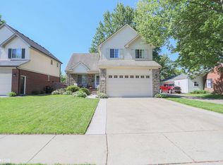 23400 Joy Rd, Saint Clair Shores, MI 48082