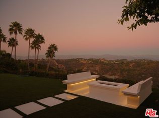 2262 Stradella Rd, Los Angeles, CA 90077