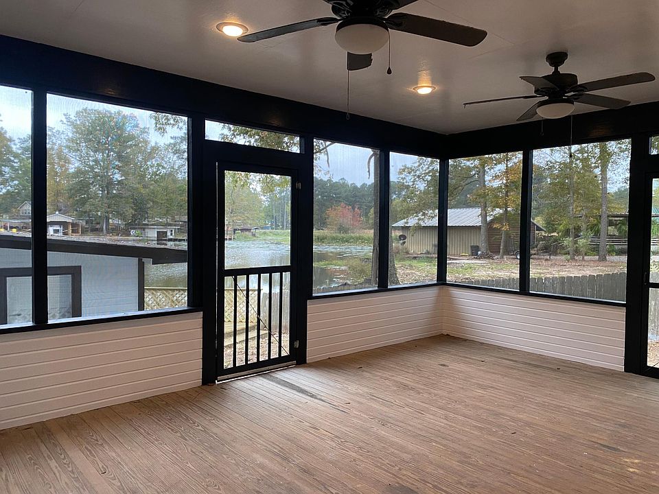 Screened in back porch