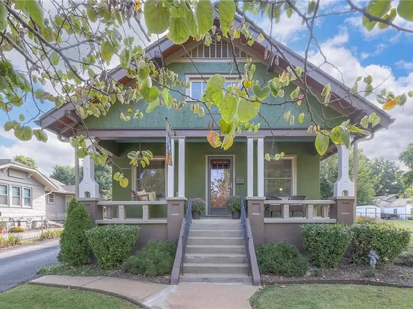 215 S Ash Ave, Independence, MO 64053
