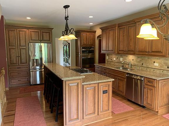 5th image of 1203 Hunter Dr
