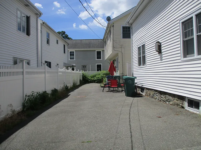 14 Gardner St — Photo 2