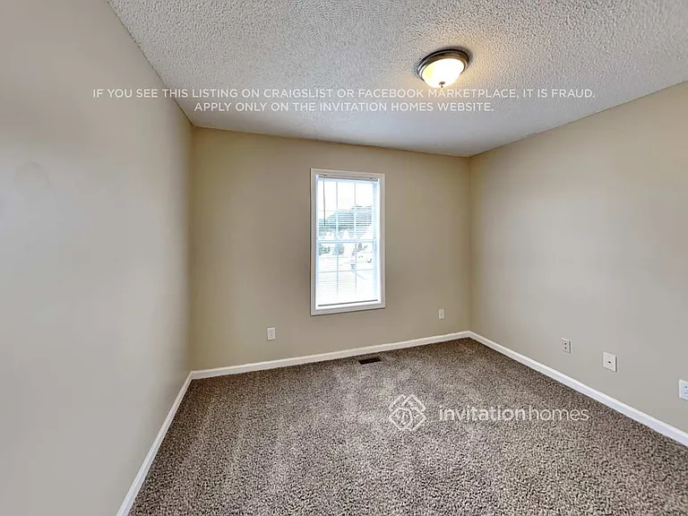 73 Richmond Dr — Photo 12