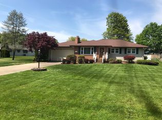 3481 Tall Oaks Ln, Youngstown, OH