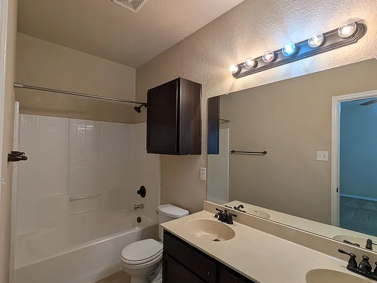1028 Brown Rock Dr — Photo 34