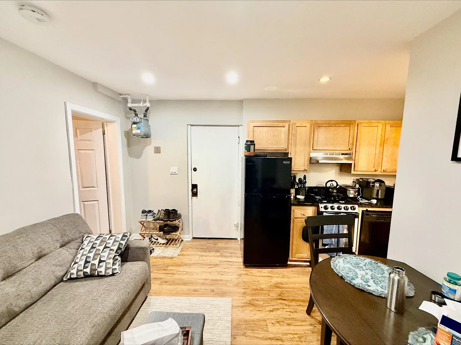 1 bed, 9999 sqft, $2,620 — Photo 4