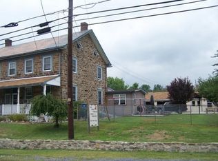 222 Little Gap Rd, Palmerton, PA 18071