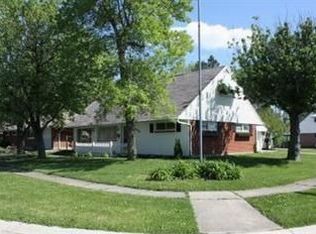 5300 Powell Rd, Dayton, OH 45424