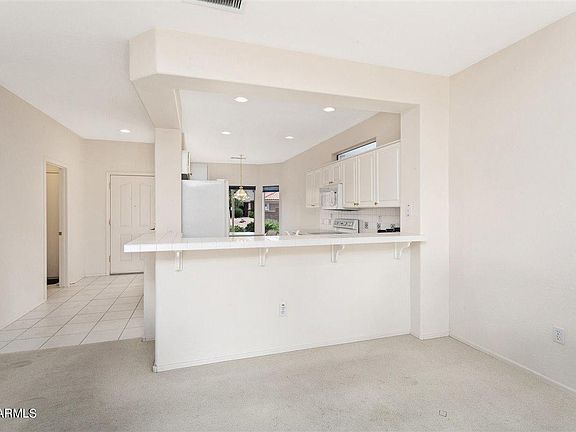4th image of 18406 N Borgata Dr