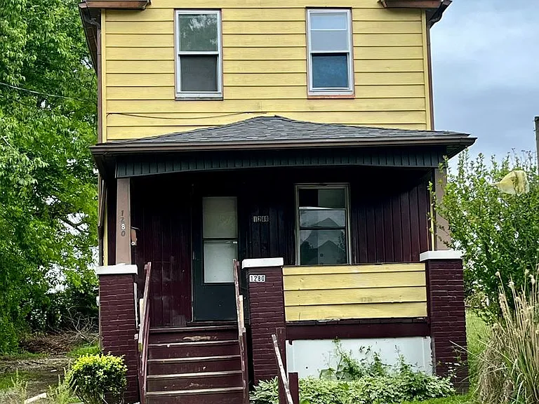 1280 7th Ave — Photo 11