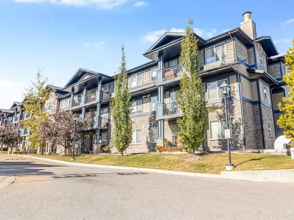 10 S Panatella Rd NW #306, Calgary, AB T3K 0V4