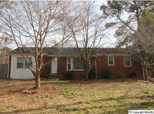 2203 Lynn Rd NW, Huntsville, AL 35810