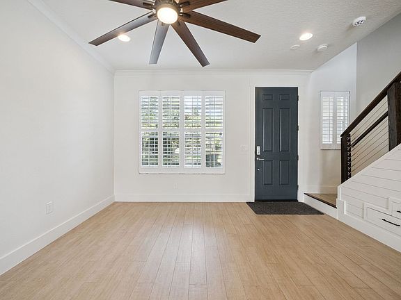 3rd image of 6939 Pasturelands Pl