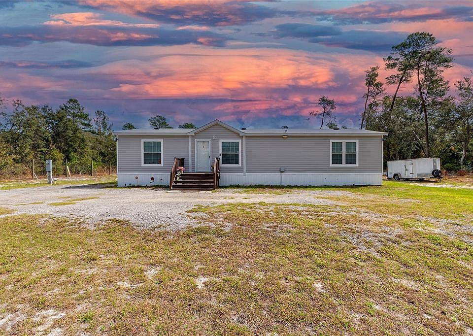 1st image of 42300 Fonseca Ln