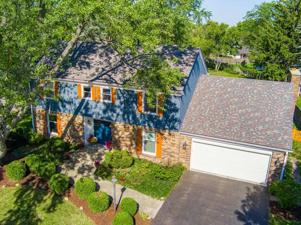 2315 Wyckwood Dr, Aurora, IL 60506