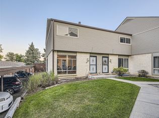 4575 W Ponds Cir, Littleton, CO 80123