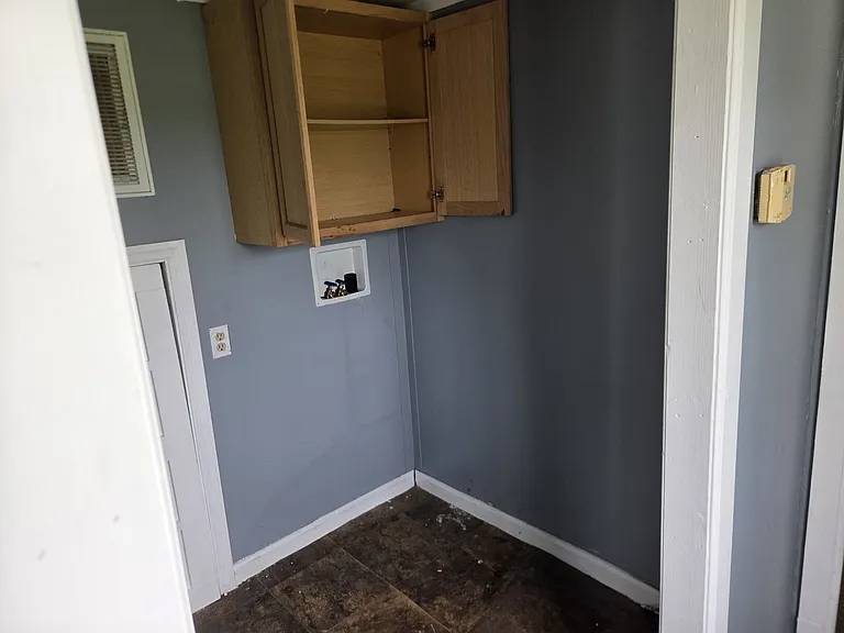 6022 Amarius Ln — Photo 4