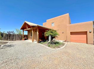 7329 Avenida El Nido, Santa Fe, NM 87507