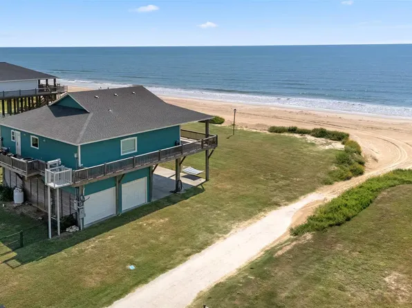 986 Dolly St, Port Bolivar, TX 77617