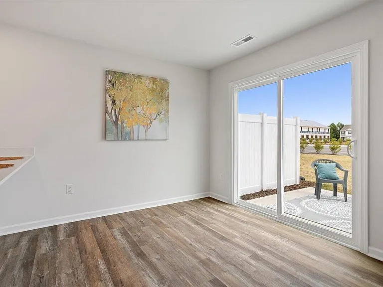 24 Red Clover Dr — Photo 17