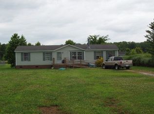 1271 Mill Pond Rd, Elizabeth City, NC 27909