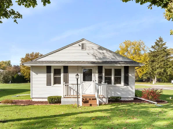 180 Monroe St, South Wilmington, IL 60474