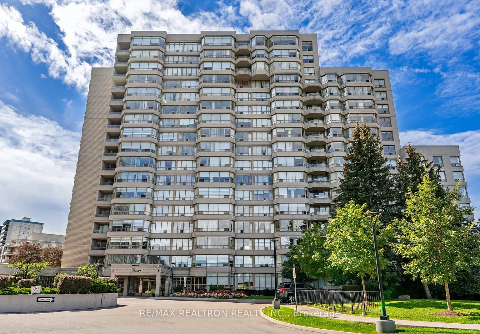 3 bed, $3,450 — Photo 1