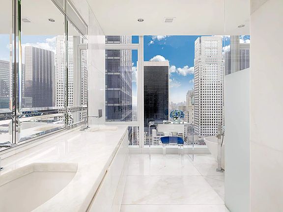 5th image of 20 W 53rd St #31B
