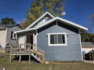 111 Oakhill St, Pontiac, MI 48342