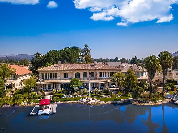 2nd image of 32156 Oakshore Dr