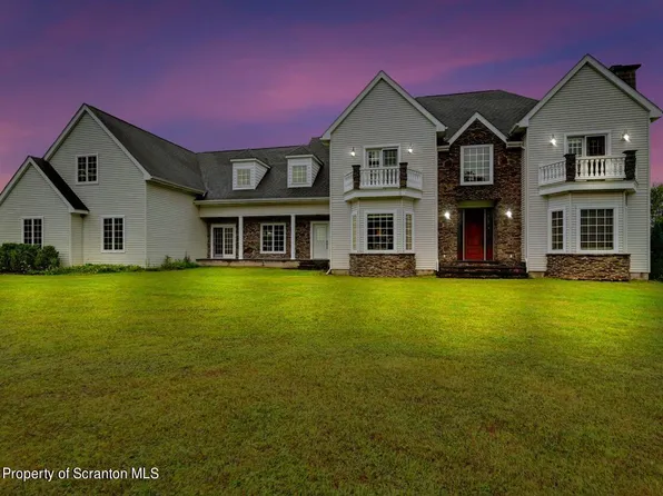 387 Stone Rd, Dalton, PA 18414