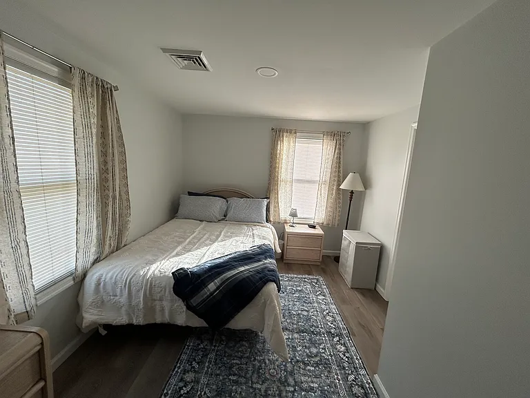 1001 S Greenwood Ave — Photo 10